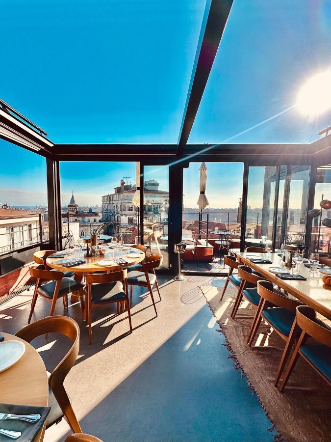 Ruz Hotels Istanbul Exterior photo The Sky Bar